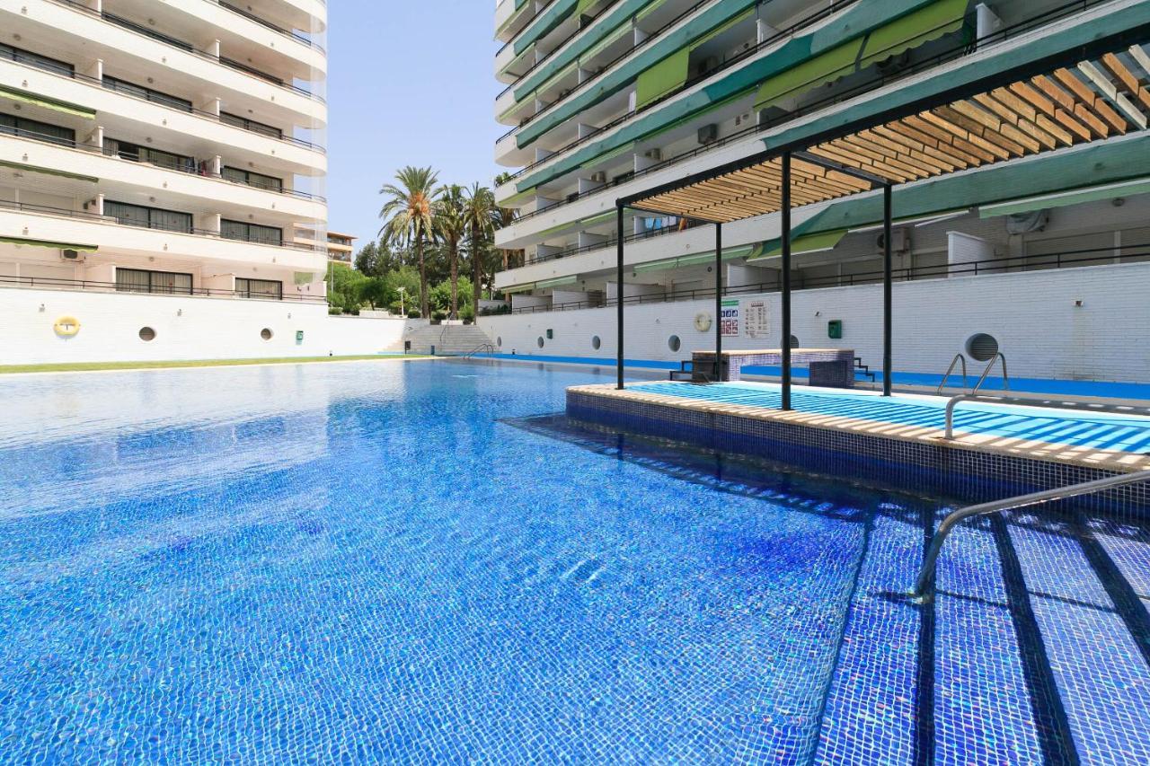 Uhc Montecarlo Apartments S104-018 Салоу Экстерьер фото