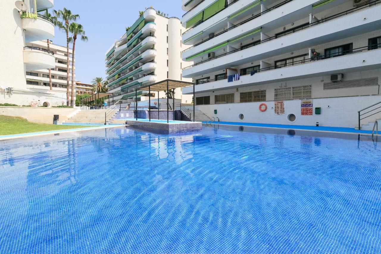 Uhc Montecarlo Apartments S104-018 Салоу Экстерьер фото