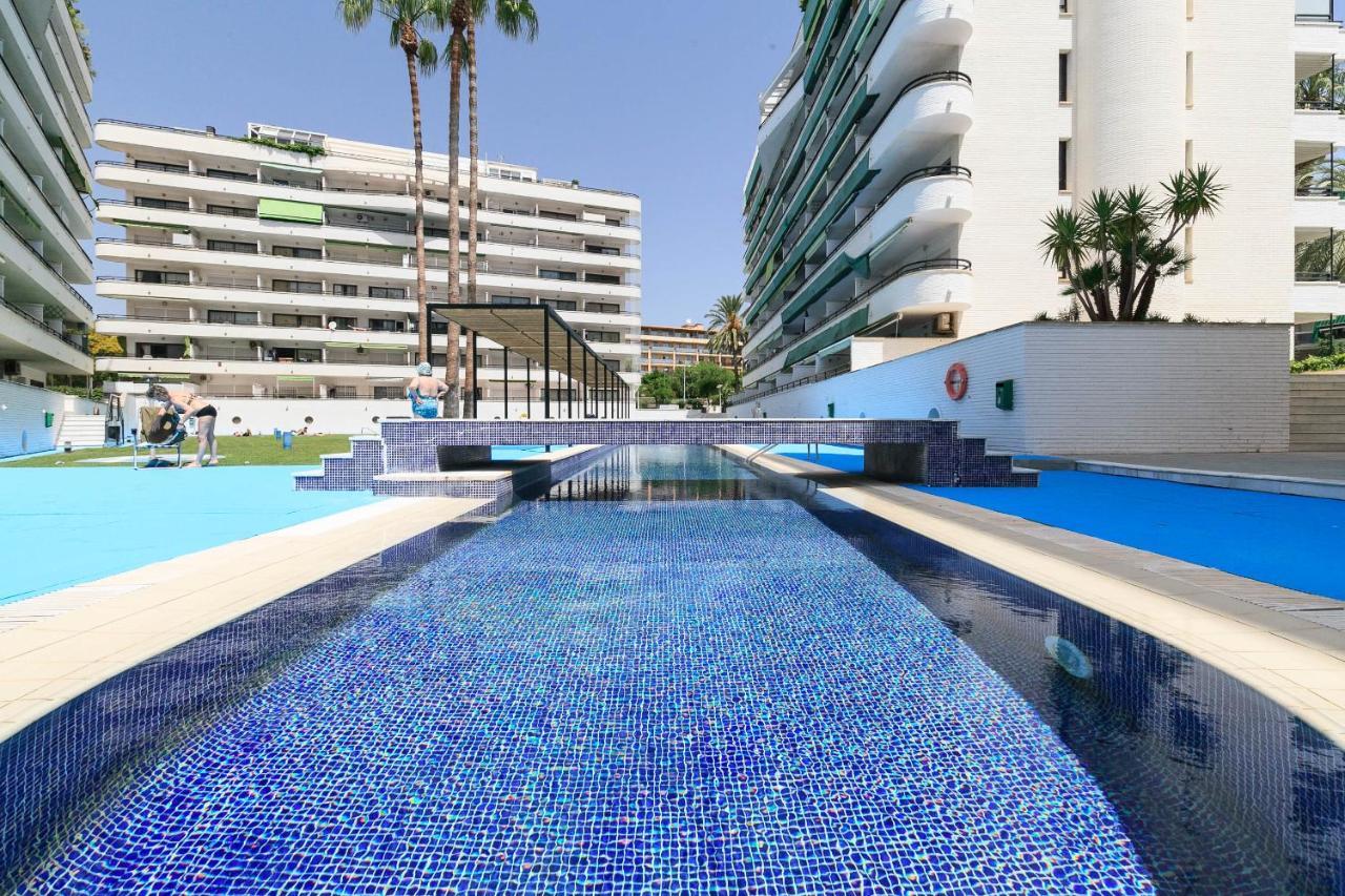 Uhc Montecarlo Apartments S104-018 Салоу Экстерьер фото