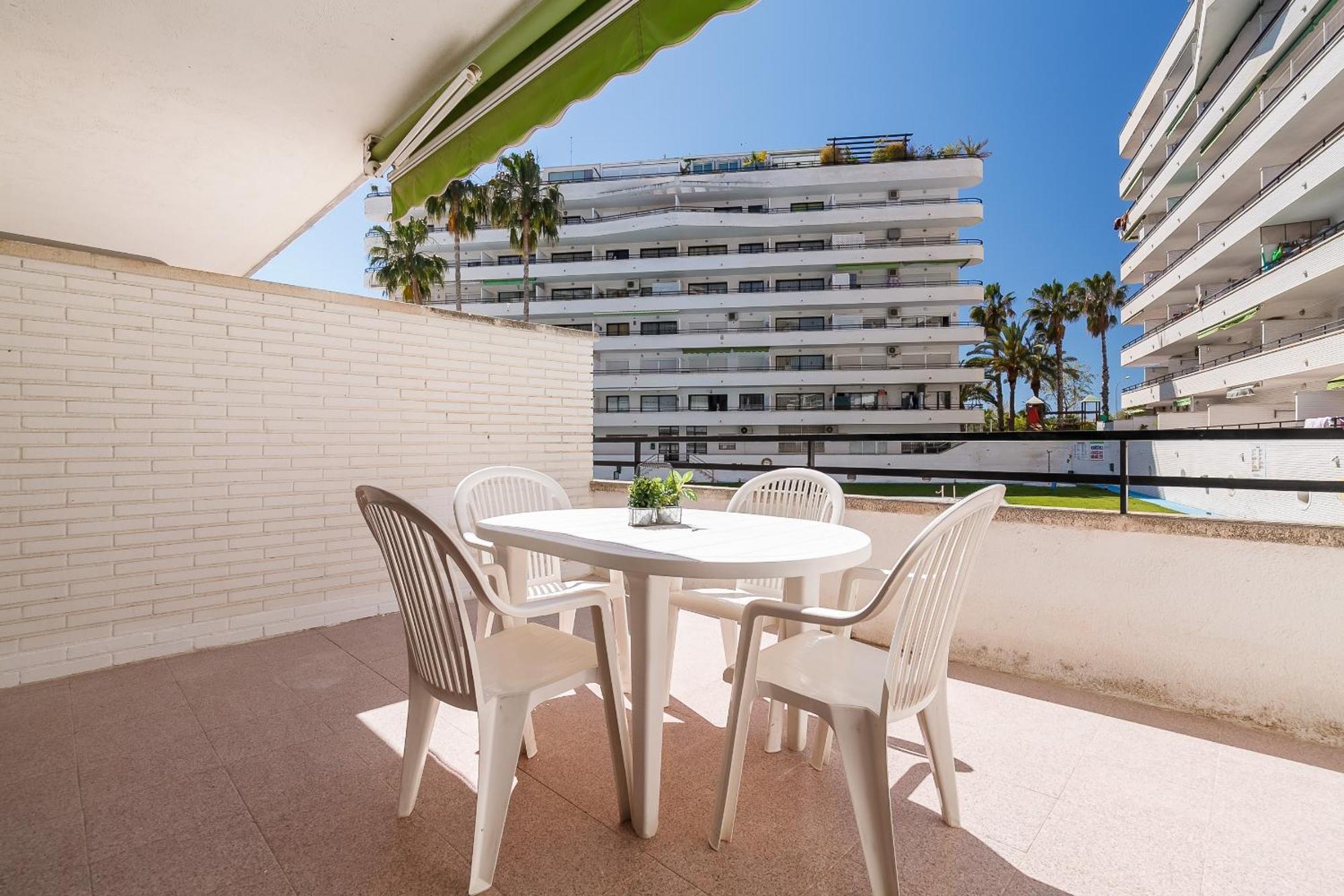 Uhc Montecarlo Apartments S104-018 Салоу Экстерьер фото